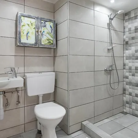 Roam Gozo - 47 - 300yr Old Farm Converted Into Welcoming Tiny