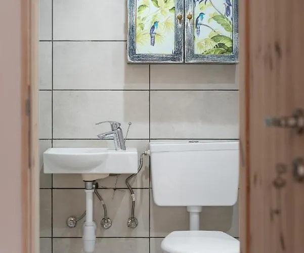 Roam Gozo - 47 - 300yr Old Farm Converted Into Welcoming Tiny